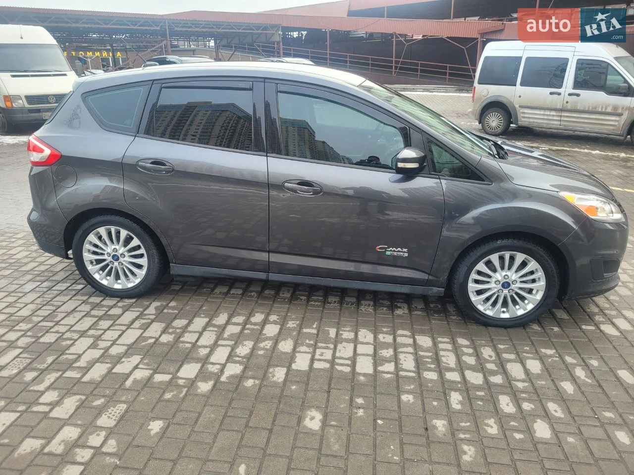 2017 Ford C-MAX - мініатюра 40