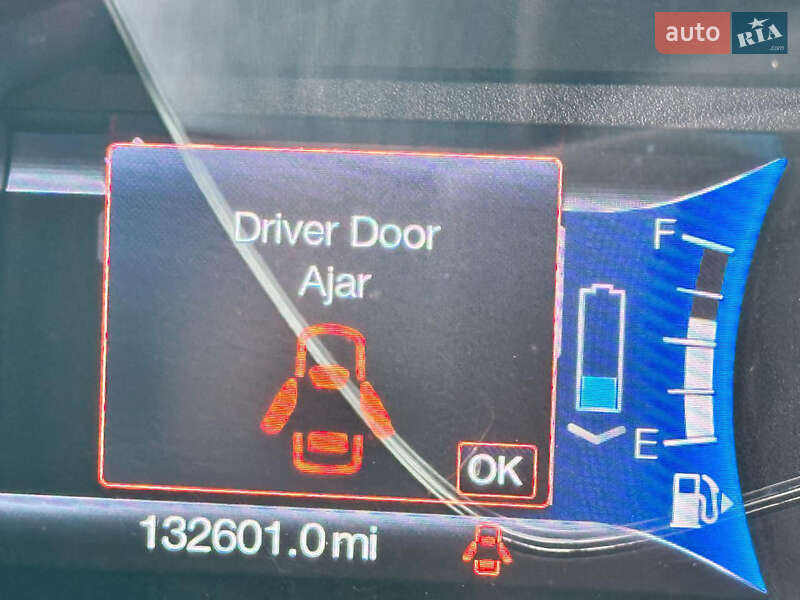 Минивэн Ford C-Max 2015 в Килии