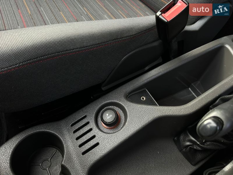 Минивэн Ford C-Max 2008 в Виннице