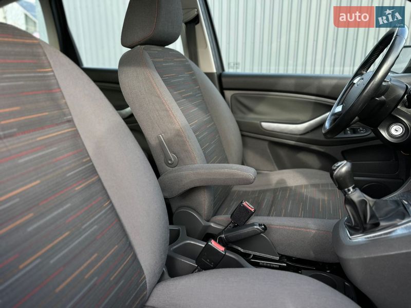 Минивэн Ford C-Max 2008 в Виннице