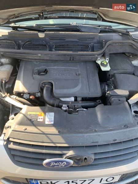 Минивэн Ford C-Max 2009 в Вараше