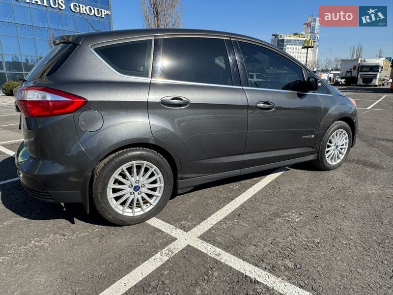 Минивэн Ford C-Max 2016 в Киеве