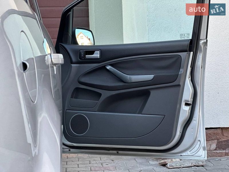 Минивэн Ford C-Max 2009 в Тернополе