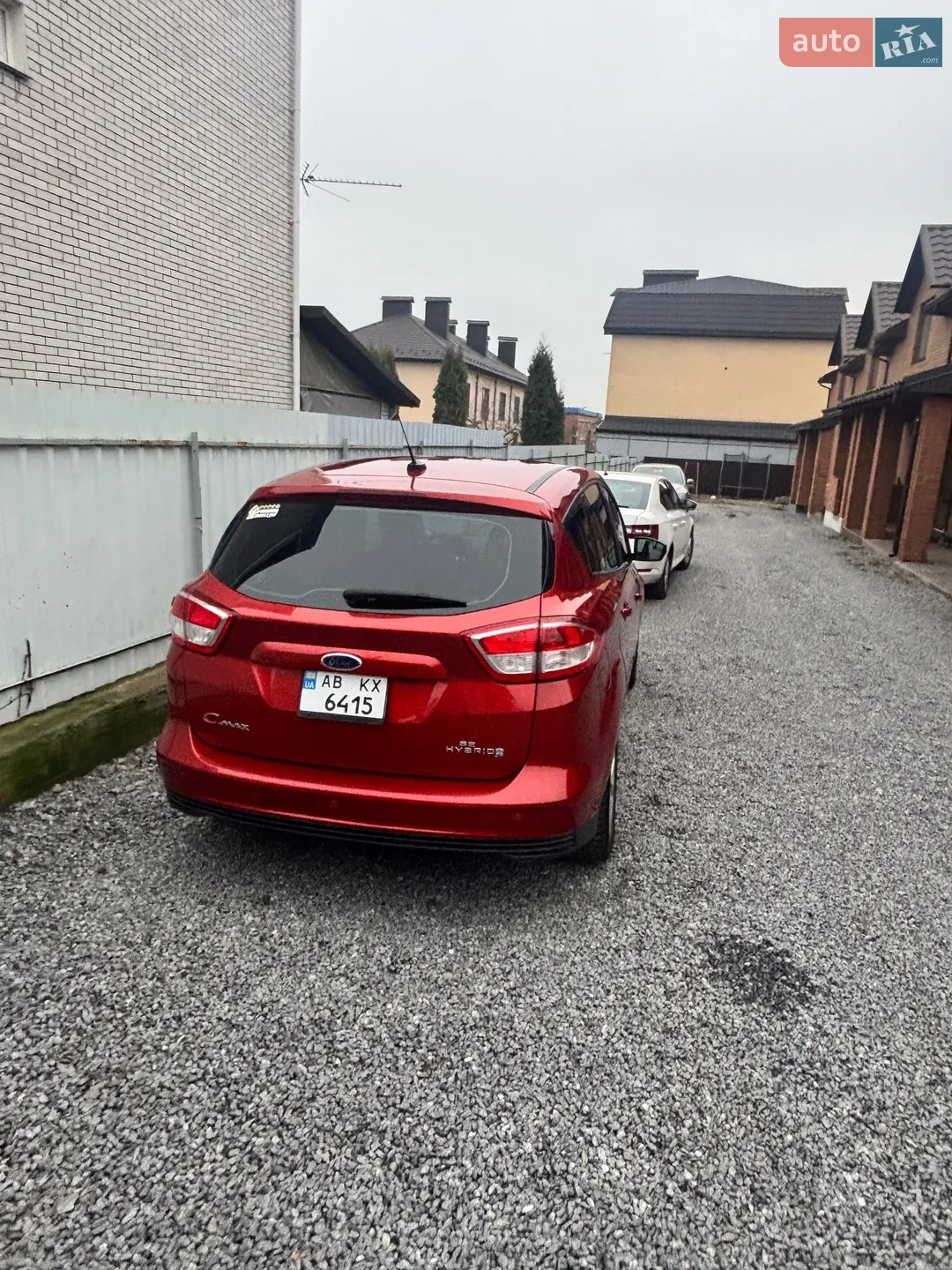 Ford C-MAX 2018 VIN 1FADP5AU5JL103125 фото оголошення 4 з 9