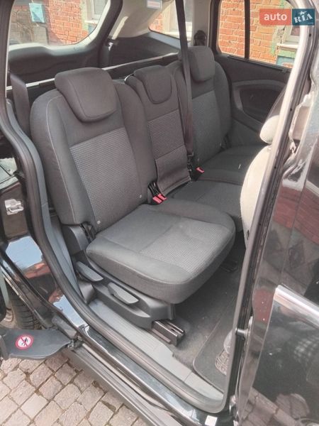 Минивэн Ford C-Max 2011 в Краснограде