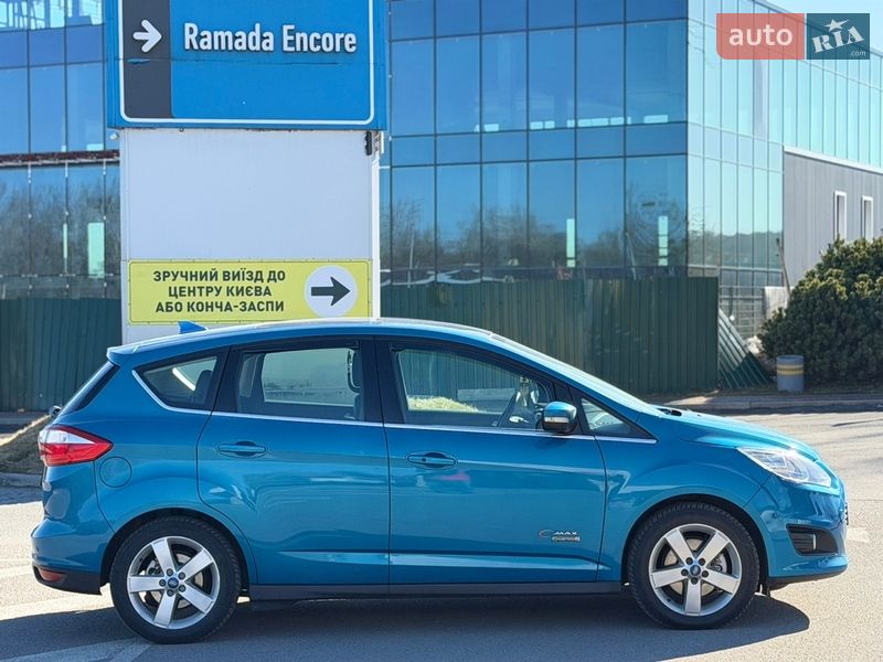 Минивэн Ford C-Max 2015 в Киеве