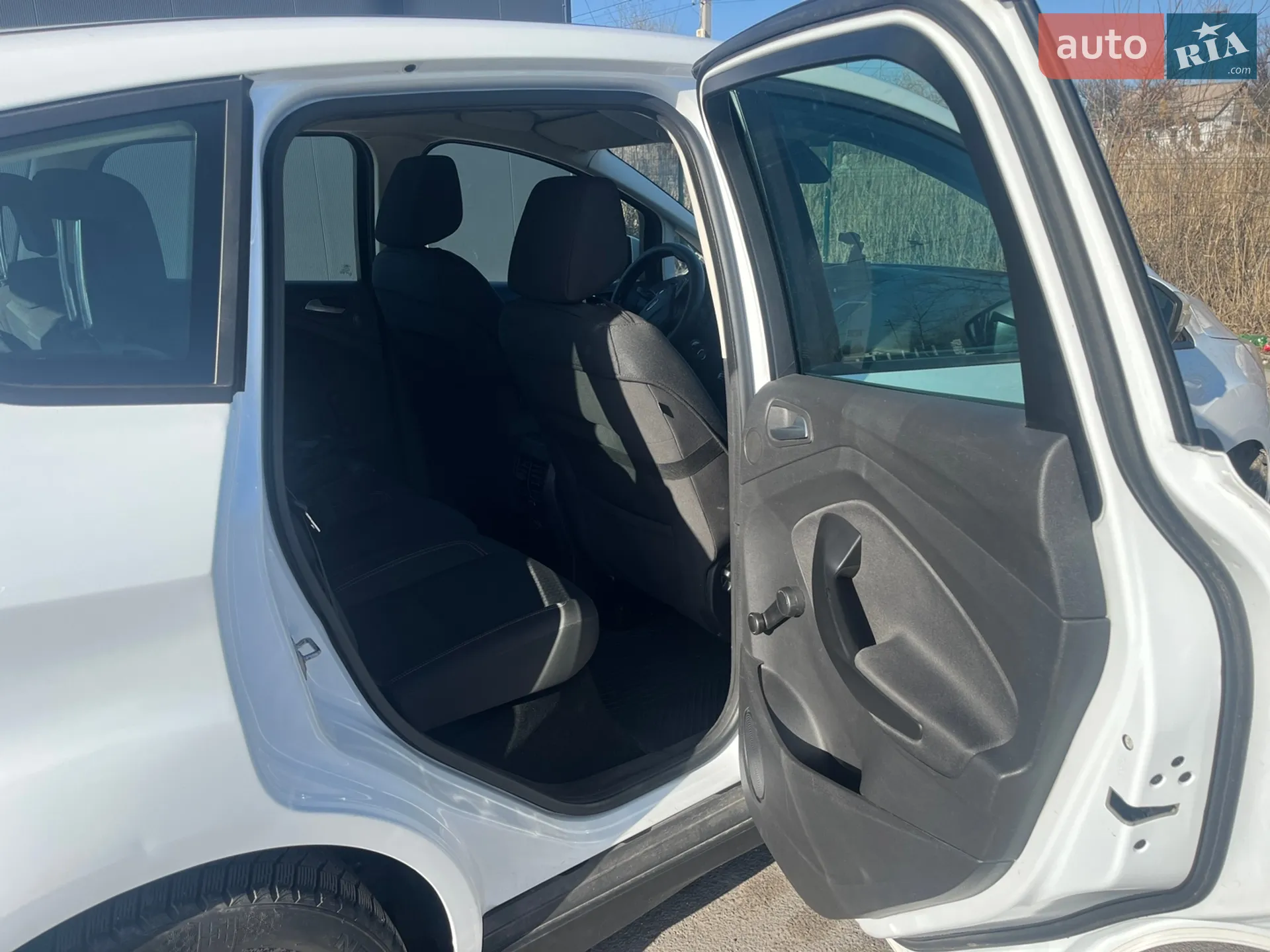 2016 Ford C-MAX - мініатюра 15