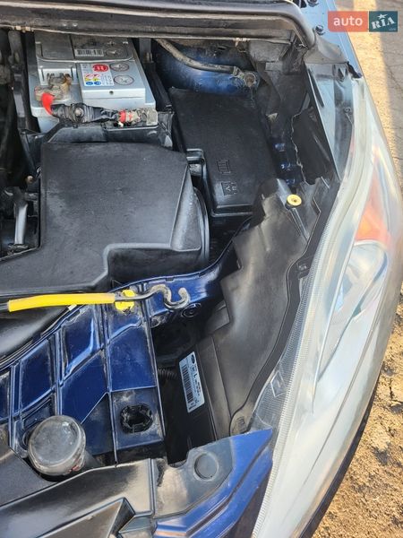 Минивэн Ford C-Max 2011 в Запорожье