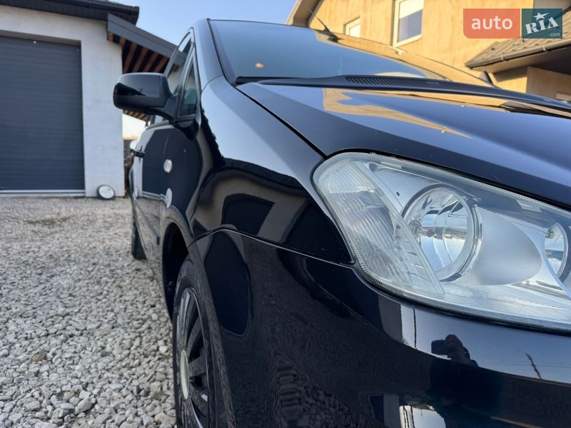 Мінівен Ford C-Max 2009 в Долині