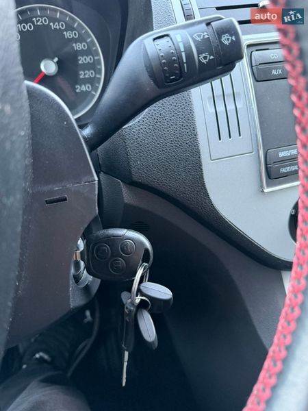 Минивэн Ford C-Max 2007 в Полтаве