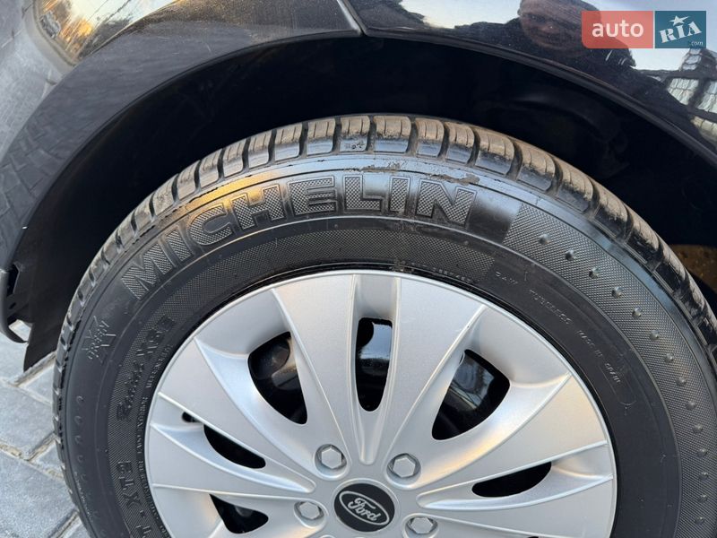 Минивэн Ford C-Max 2007 в Полтаве