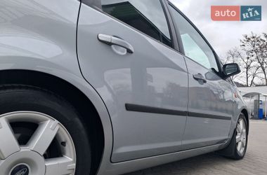 Минивэн Ford C-Max 2005 в Могилев-Подольске