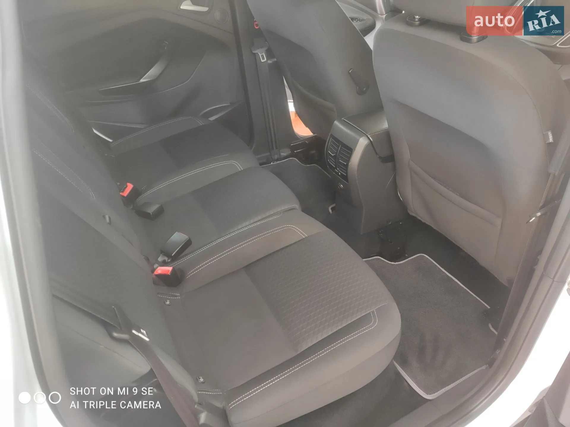 2016 Ford C-MAX - мініатюра 18