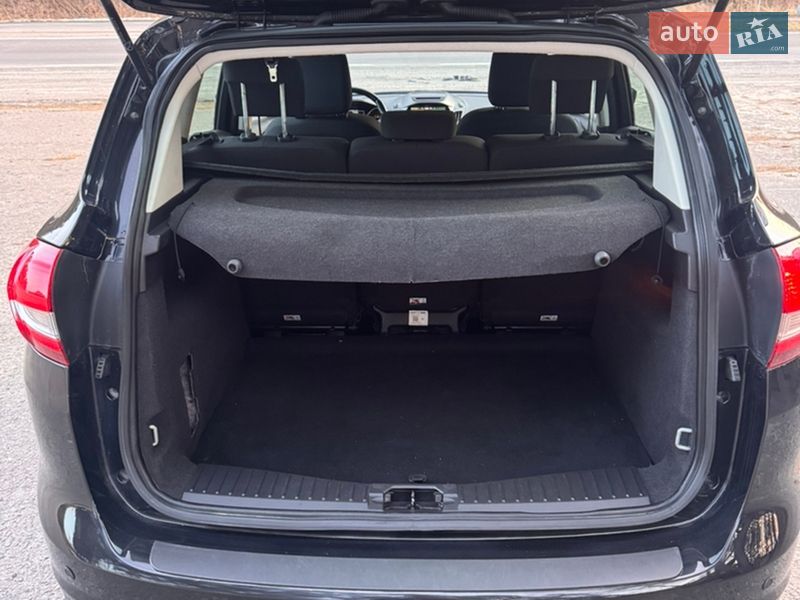 Минивэн Ford C-Max 2015 в Луцке фото 17 Минивэн Ford C-Max 2015 в Луцке