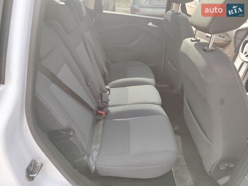 Мінівен Ford C-Max 2015 в Красилові