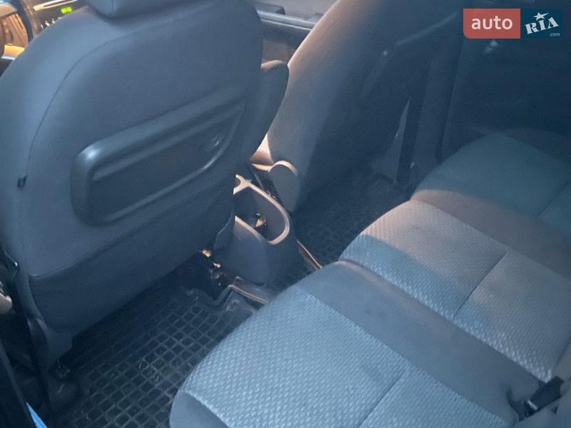 Минивэн Ford C-Max 2004 в Рудки