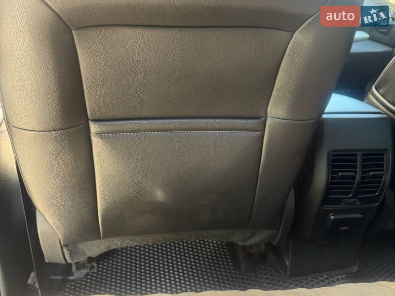 Мінівен Ford C-Max 2015 в Івано-Франківську