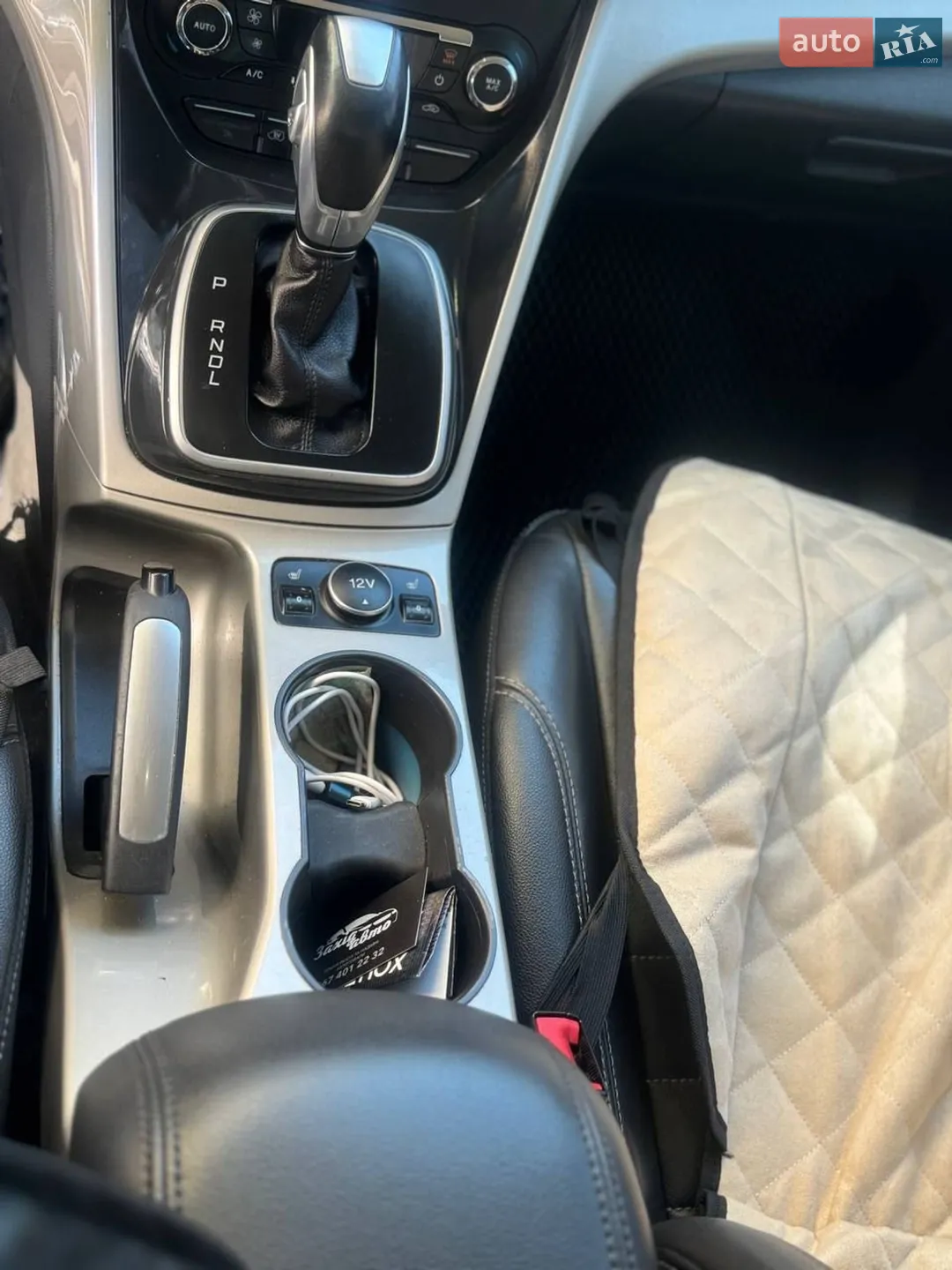 2015 Ford C-MAX - мініатюра 28