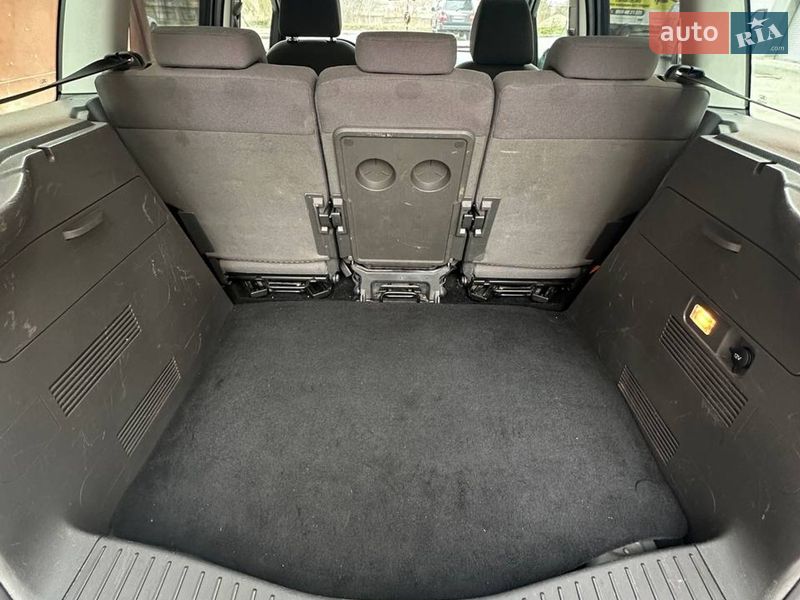 Минивэн Ford C-Max 2006 в Ивано-Франковске