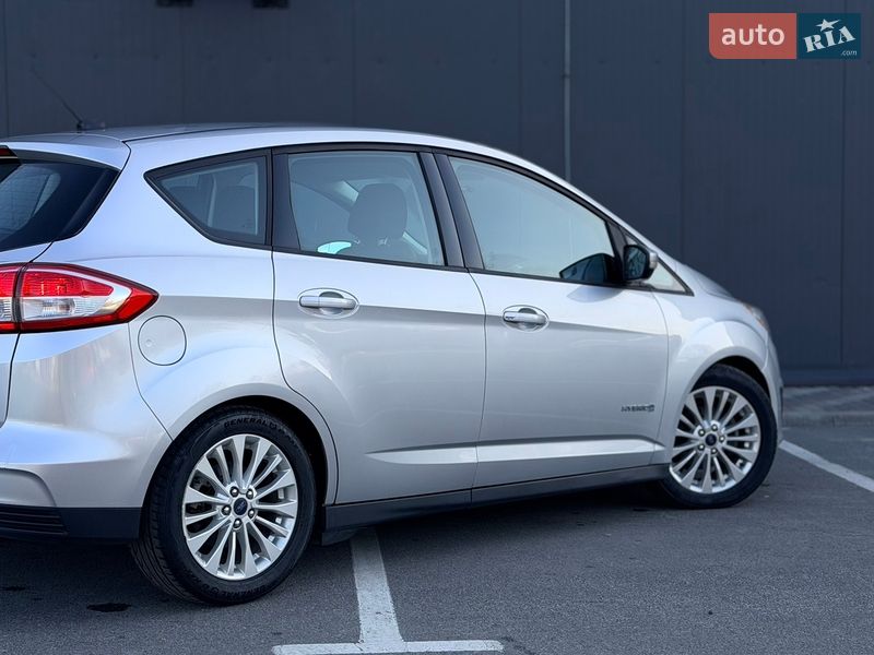 Мінівен Ford C-Max 2017 в Києві