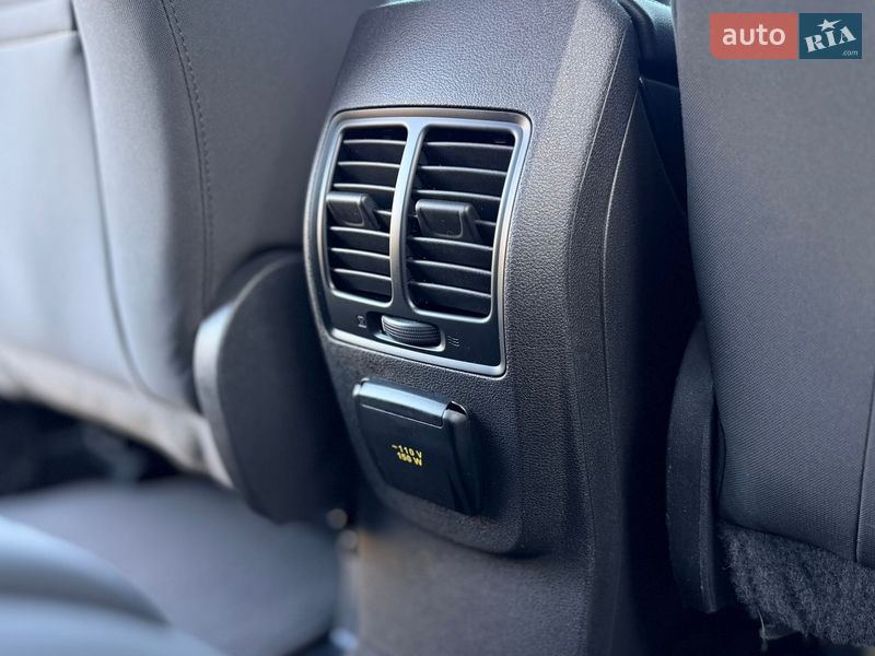 Мінівен Ford C-Max 2017 в Києві