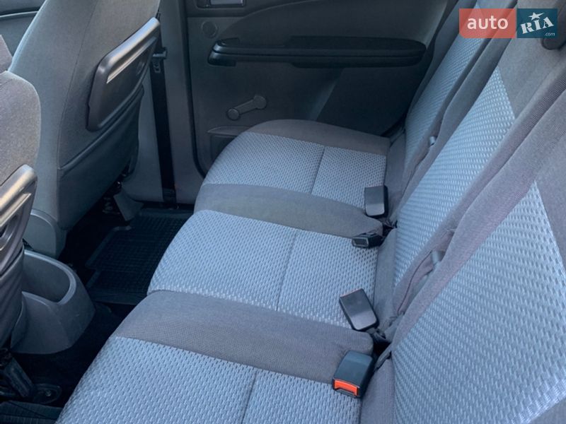 Минивэн Ford C-Max 2004 в Луцке