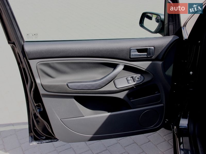 Минивэн Ford C-Max 2008 в Одессе