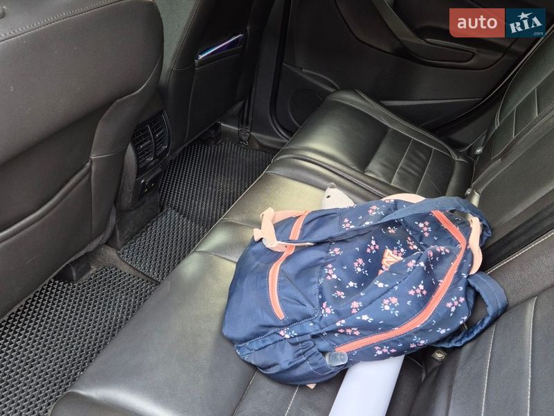 Мінівен Ford C-Max 2013 в Києві