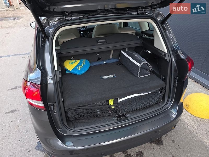 Минивэн Ford C-Max 2017 в Киеве