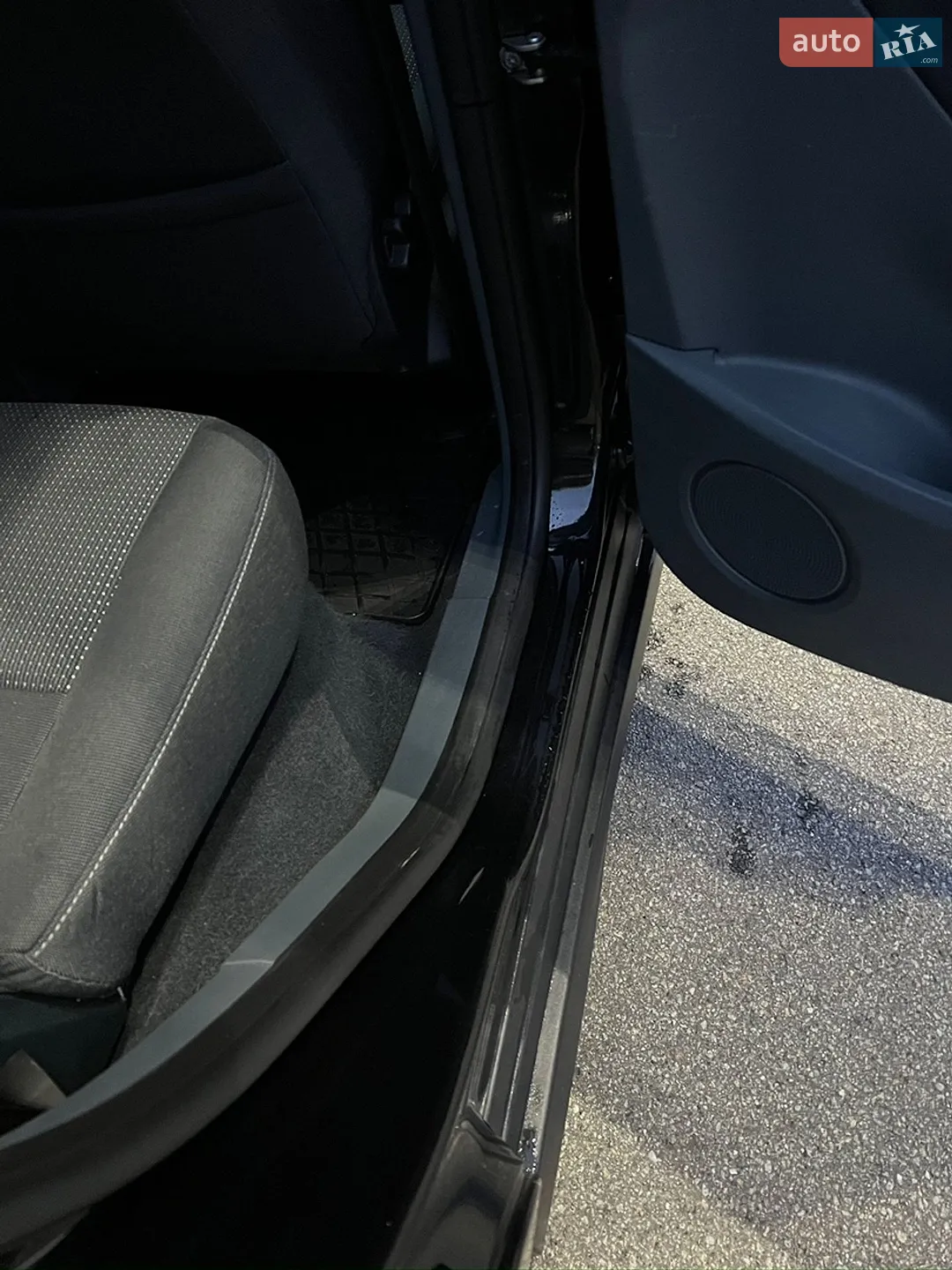 Ford C-Max 2011 VIN WF0JXXWPBJBU75877 фото оголошення 12 з 19