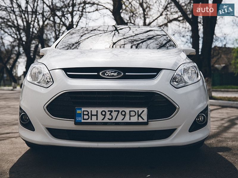 Минивэн Ford C-Max 2015 в Измаиле