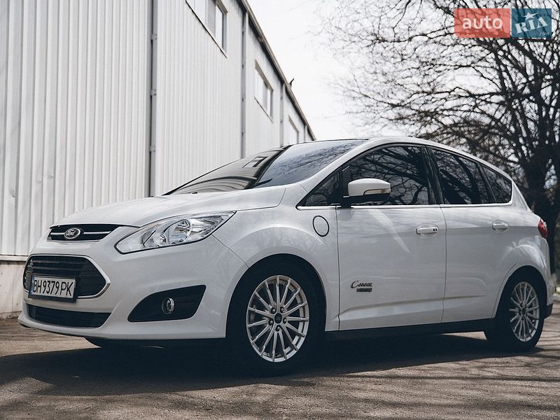Минивэн Ford C-Max 2015 в Измаиле