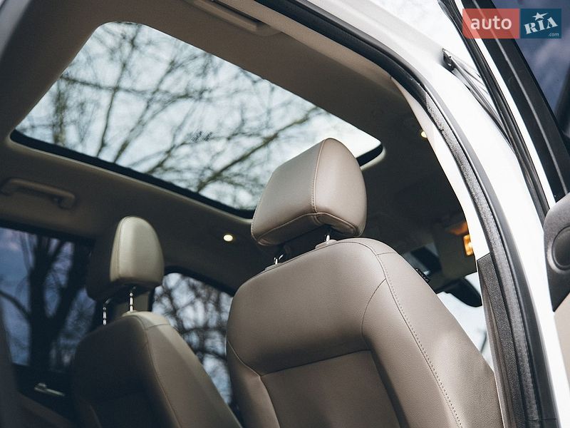 Минивэн Ford C-Max 2015 в Измаиле