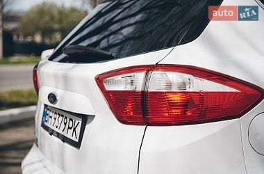 Минивэн Ford C-Max 2015 в Измаиле