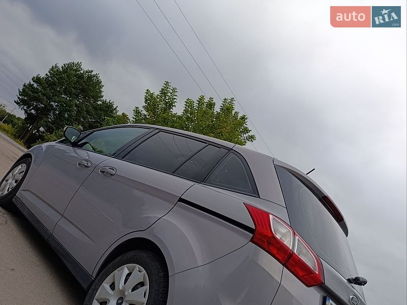 Минивэн Ford C-Max 2010 в Кременце