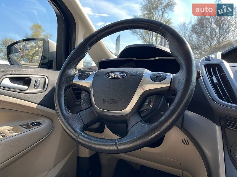 Мінівен Ford C-Max 2016 в Києві