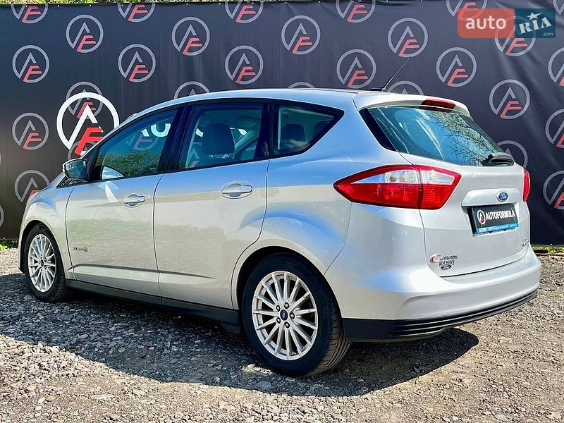 Мінівен Ford C-Max 2016 в Києві