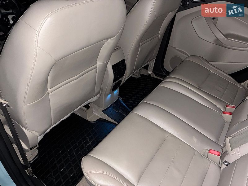 Минивэн Ford C-Max 2012 в Калуше
