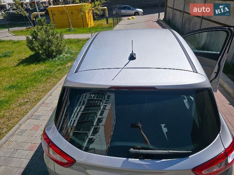 Мінівен Ford C-Max 2015 в Луцьку