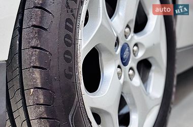 Минивэн Ford C-Max 2014 в Стрые