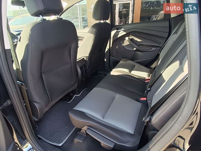 Минивэн Ford C-Max 2017 в Полтаве
