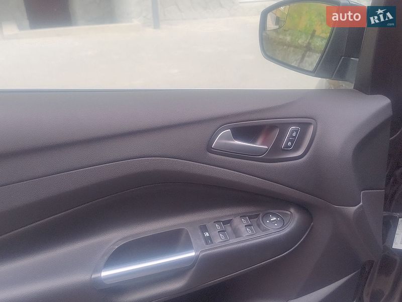 Мінівен Ford C-Max 2015 в Івано-Франківську