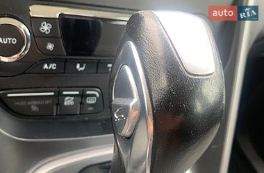 Мінівен Ford C-Max 2016 в Києві