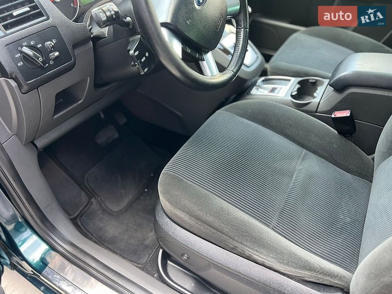 Минивэн Ford C-Max 2006 в Киеве