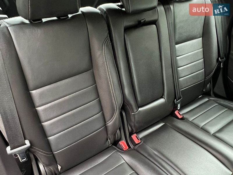 Мінівен Ford C-Max 2016 в Одесі
