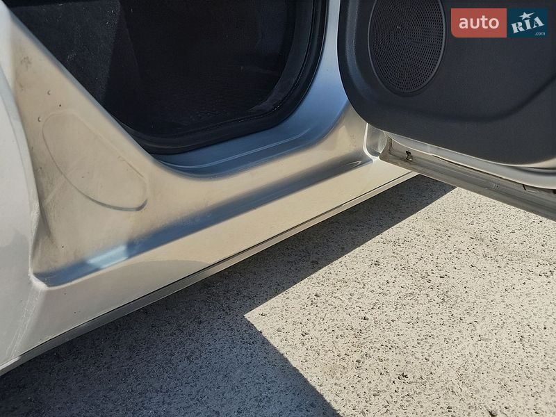 Мінівен Ford C-Max 2009 в Львові