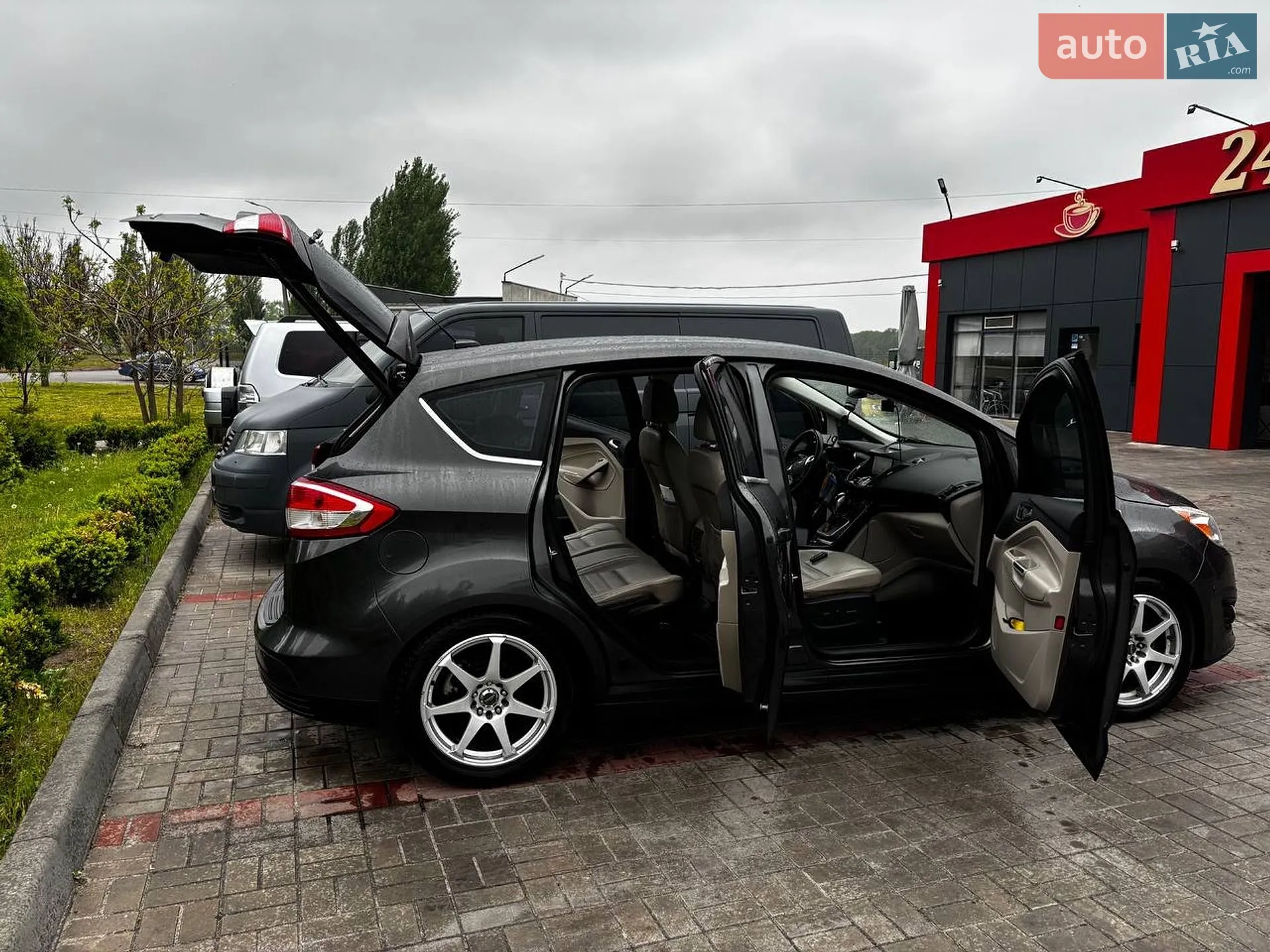2017 Ford C-MAX - мініатюра 22