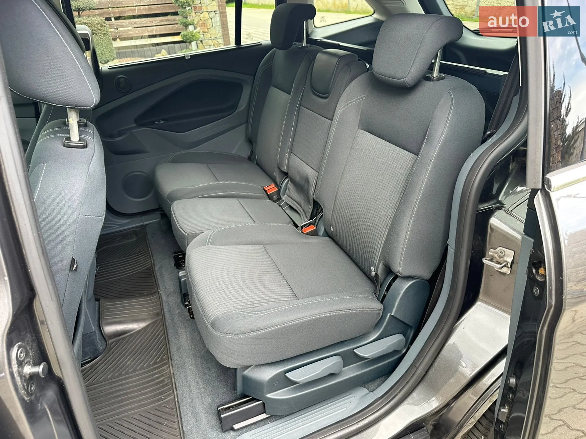 2015 Ford C-MAX - мініатюра 108
