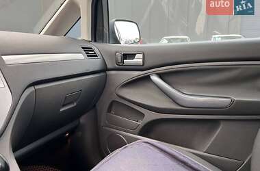 Минивэн Ford C-Max 2010 в Львове