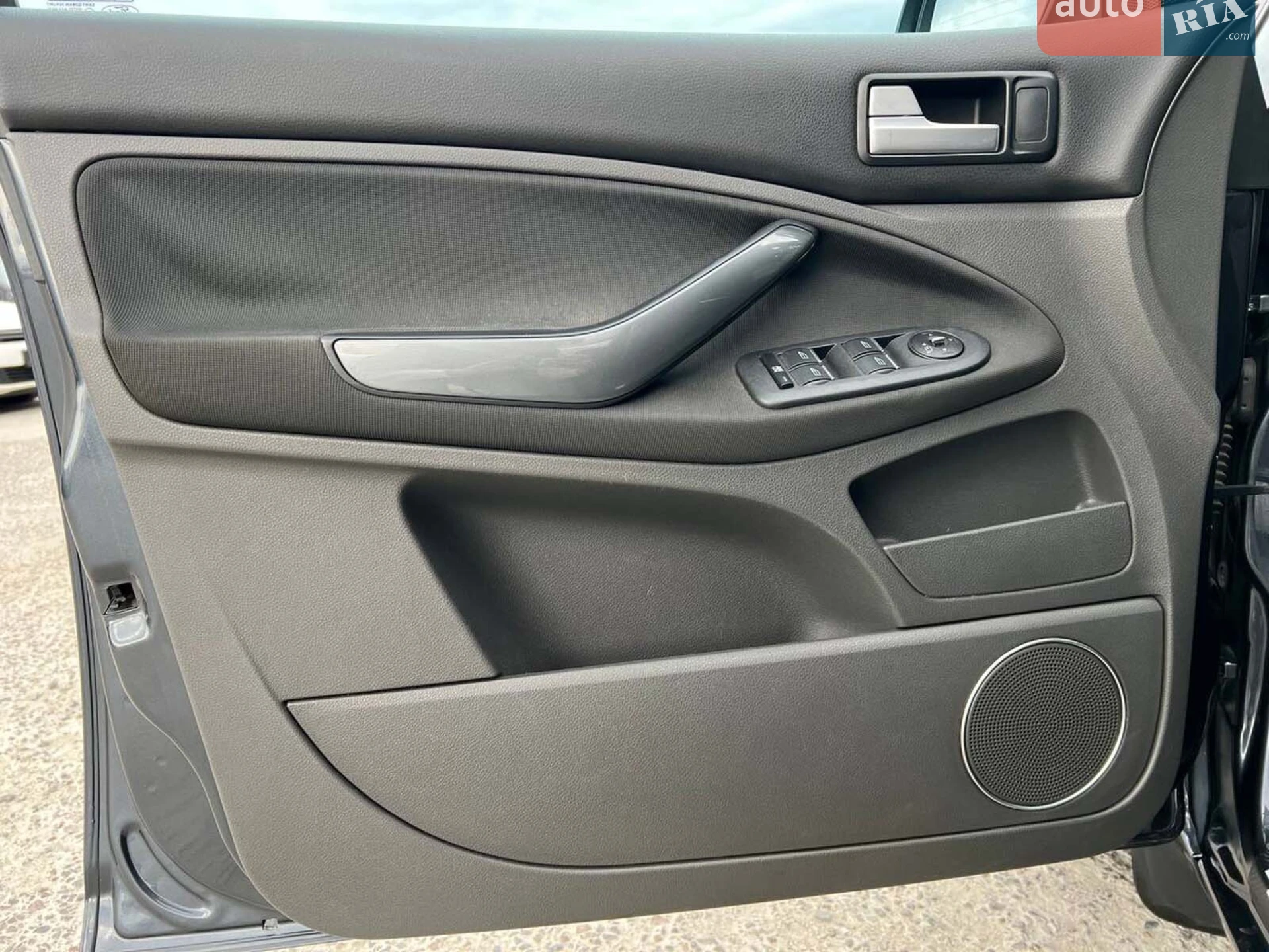 2010 Ford C-MAX - мініатюра 17